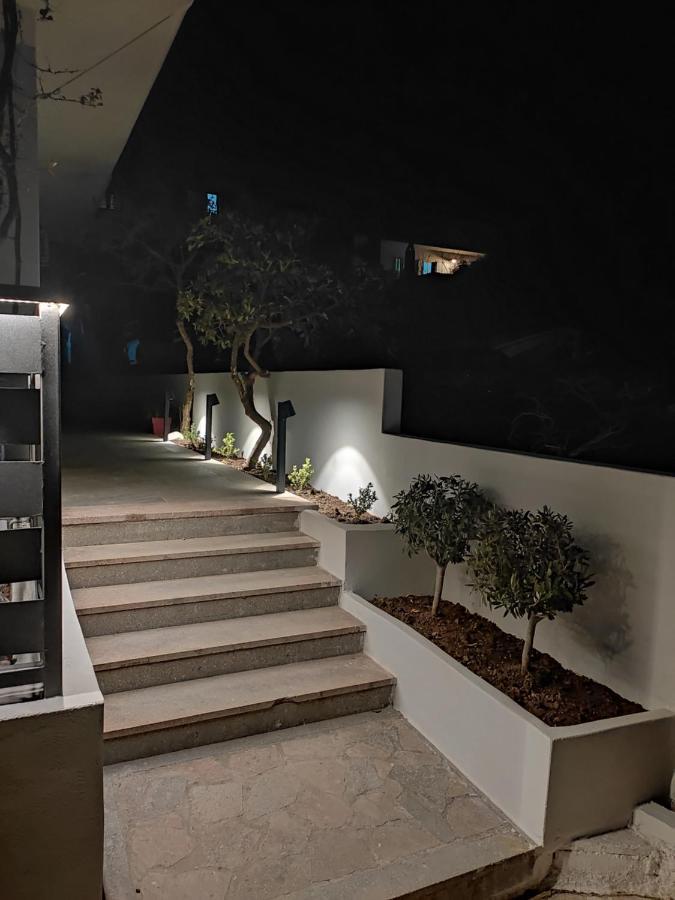 Stefani Apartments Μέθανα Εξωτερικό φωτογραφία