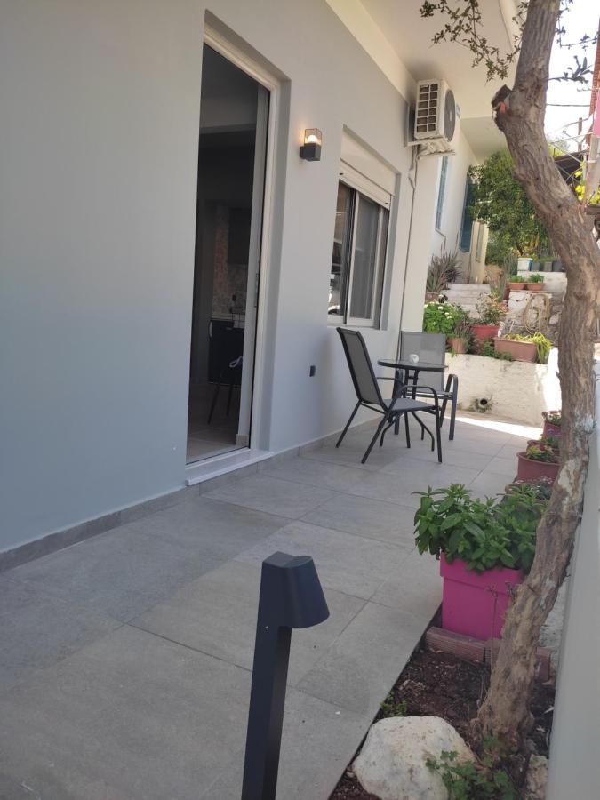 Stefani Apartments Μέθανα Εξωτερικό φωτογραφία